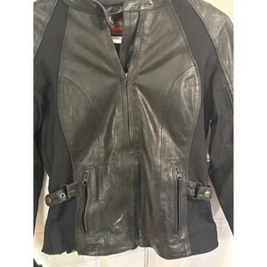 Street And Steel Women's‎ Leather Motorcycle Jacket Barely Worn Armored Small